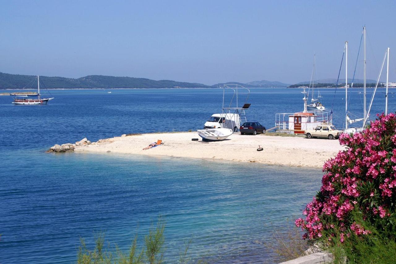 Family Friendly Seaside Apartments Brodarica, Sibenik - 15270 Exterior photo