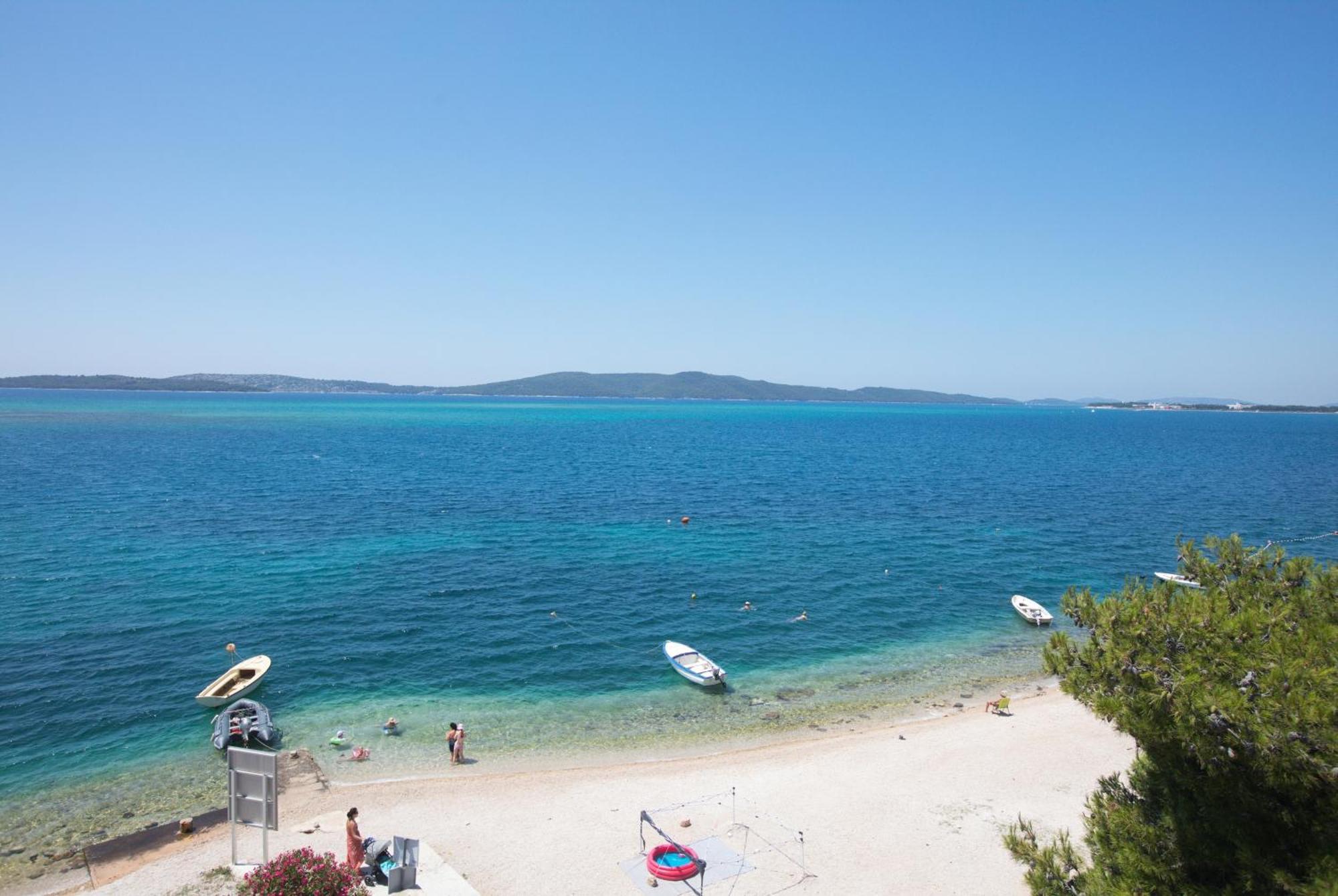 Family Friendly Seaside Apartments Brodarica, Sibenik - 15270 Exterior photo